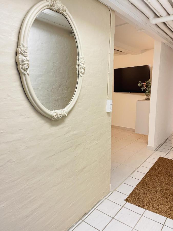 Aday - Aalborg Mansion - Charming 3 Bedroom Apartment Екстериор снимка