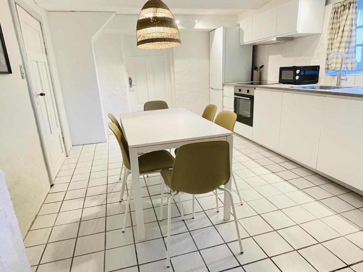 Aday - Aalborg Mansion - Charming 3 Bedroom Apartment Екстериор снимка